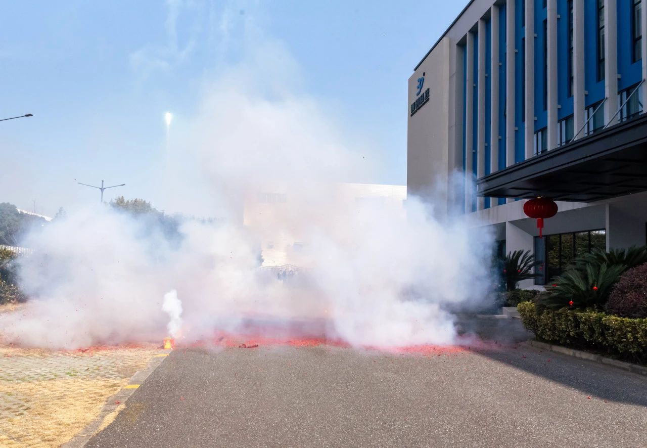 1iaXyCYPHkeDL6sOvyMbhKwLmyiaGIL2GnpuxH9b7IXjZ9EuML3OmgHTCFjLW0VA0GjrP2E1q1Dmj8zqhEgNLyCg-d5e63211-93d8-4a2f-98f1-6d8efe4e369f