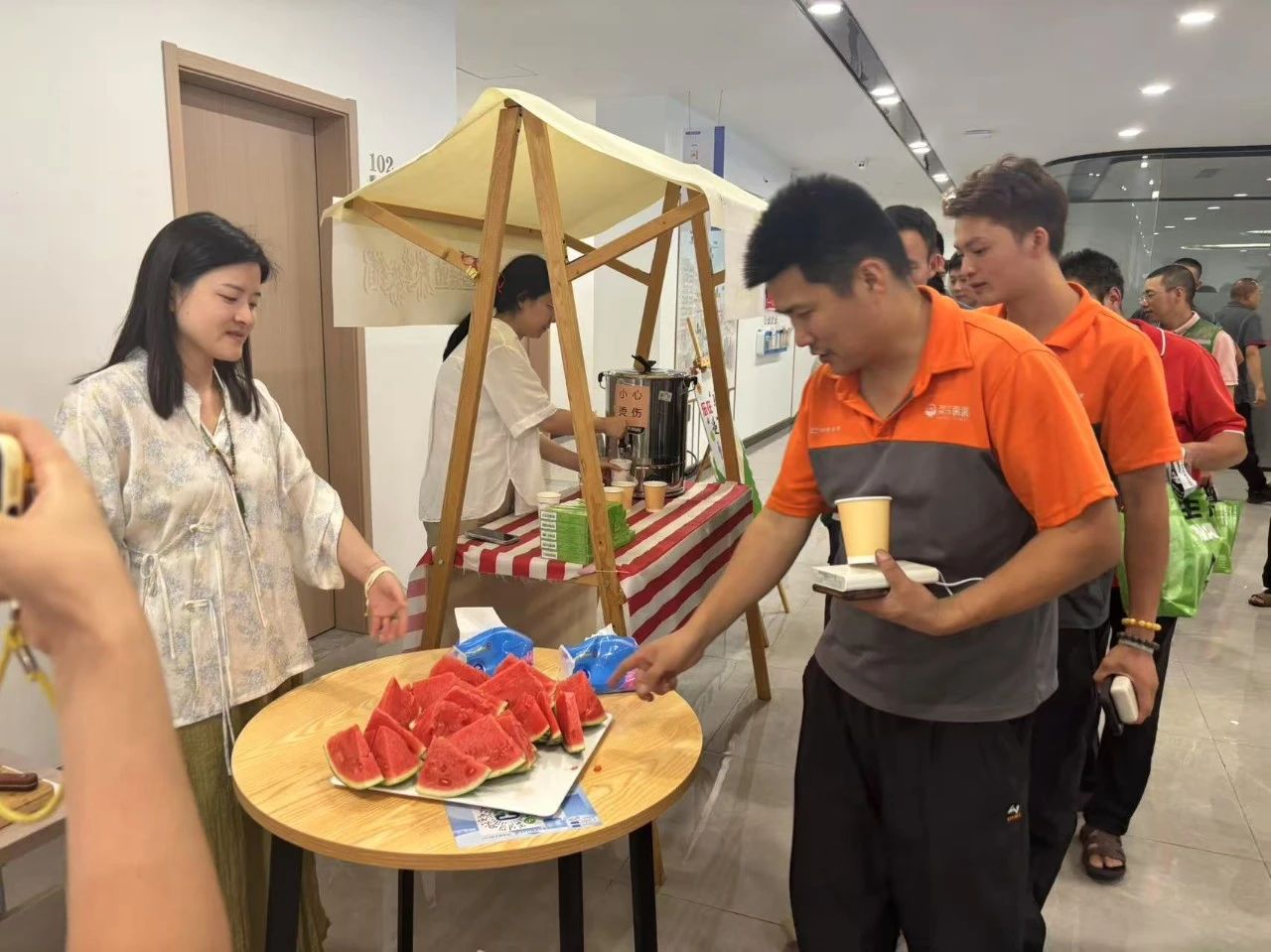 765b8e0a-9d5d-4159-a20b-3de985bea094-4895d8bc-b6f9-476f-8ec0-807a51fac9f7