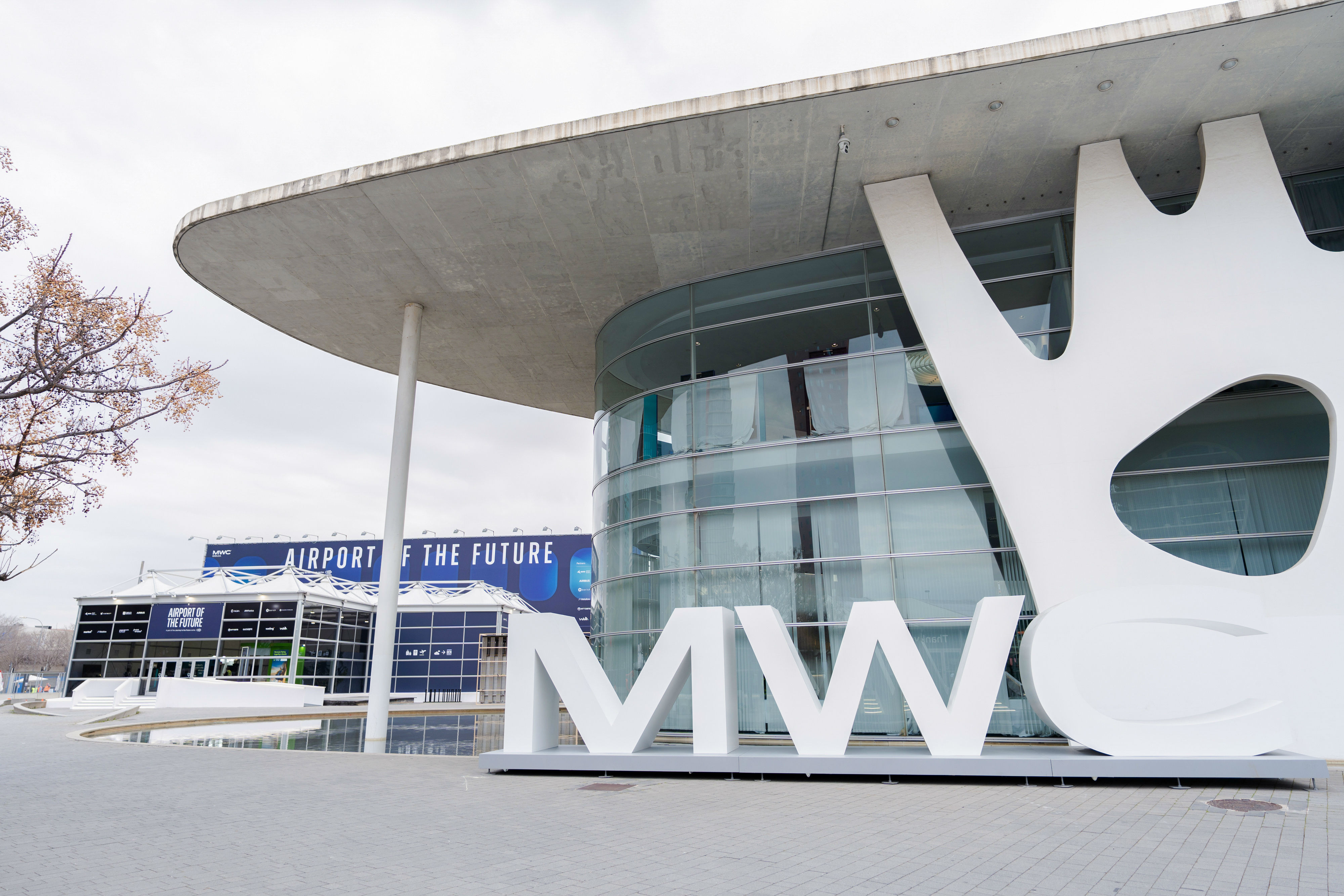 ZJ000001-opq4411897162-062a9efe-ac7d-4992-bad6-cdcc666a96a8